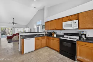 552 E Jasper Dr, Gilbert, AZ 85296 - Photo 15