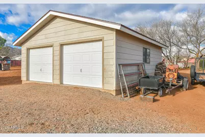 2054 S Schaeffer Lane, Camp Verde, AZ 86322 - Photo 5