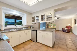 3542 E Camelback Rd, Phoenix, AZ 85018 - Photo 15