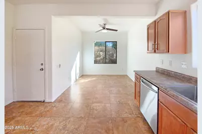 10958 E Secret Mine Court, Gold Canyon, AZ 85118 - Photo 11