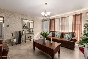 8102 E Monte Vista Rd, Scottsdale, AZ 85257 - Photo 5