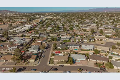 8102 E Monte Vista Road, Scottsdale, AZ 85257 - Photo 23