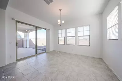 25109 N 75th Lane, Peoria, AZ 85383 - Photo 5