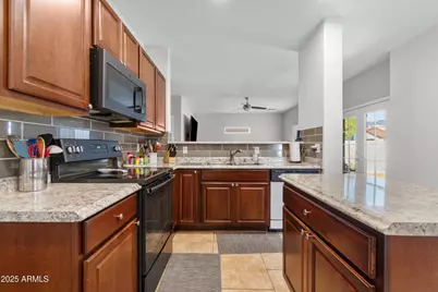 14427 N 132nd Drive, Surprise, AZ 85379 - Photo 13