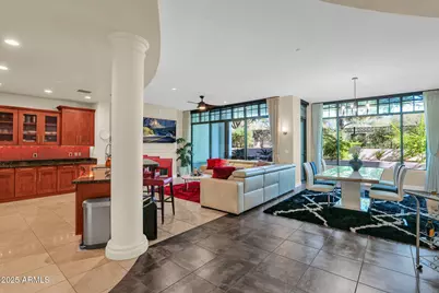 8 Biltmore Estate #116, Phoenix, AZ 85016 - Photo 1