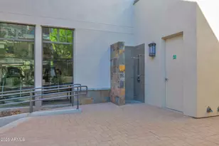 8 Biltmore Estate, Phoenix, AZ 85016 - Photo 45