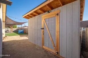 5607 W Cholla St, Glendale, AZ 85304 - Photo 27