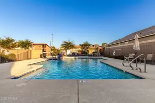 2445 E Beverly Rd, Phoenix, AZ 85042 - Photo 57