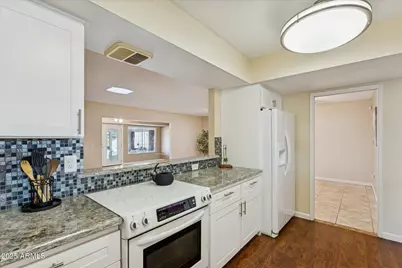 10806 W Cameo Drive, Sun City, AZ 85351 - Photo 19