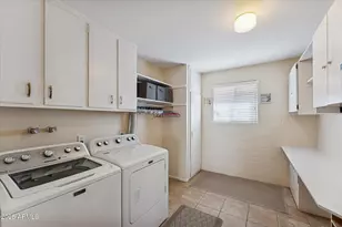 10806 W Cameo Dr, Sun City, AZ 85351 - Photo 29