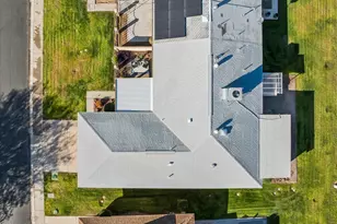 10806 W Cameo Dr, Sun City, AZ 85351 - Photo 33