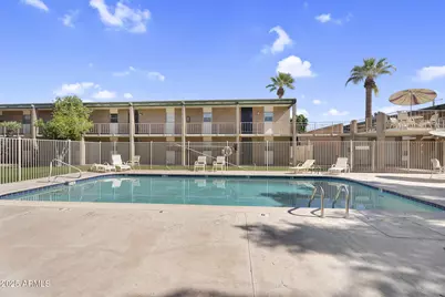 3737 E Turney Avenue #120, Phoenix, AZ 85018 - Photo 25