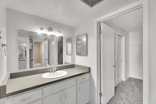 3737 E Turney Ave, Phoenix, AZ 85018 - Photo 23