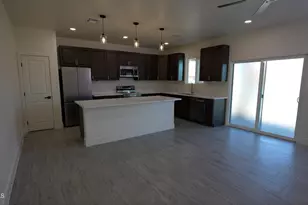 15081 S Redondo Rd, Arizona City, AZ 85123 - Photo 5