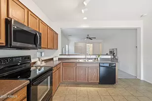 42521 W Monteverde Dr, Maricopa, AZ 85138 - Photo 9