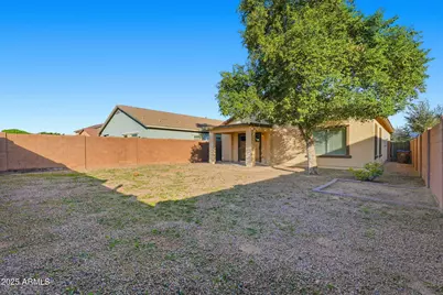 42521 W Monteverde Drive, Maricopa, AZ 85138 - Photo 27