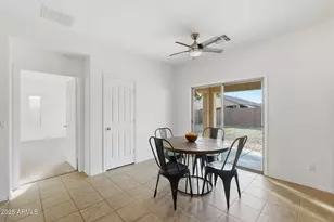 42521 W Monteverde Dr, Maricopa, AZ 85138 - Photo 11