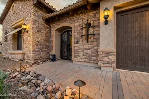 2312 N Steele Cir, Mesa, AZ 85207 - Photo 7