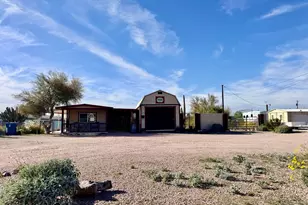 174 N Hilton Rd, Apache Junction, AZ 85119 - Photo 1
