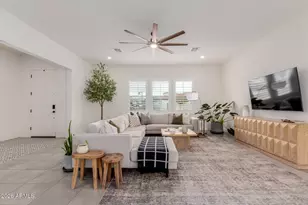 11715 N Luckenbach St, Surprise, AZ 85388 - Photo 7