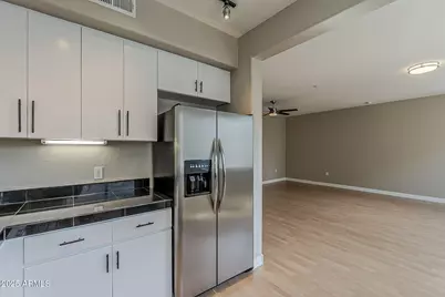 615 E Portland Street #Unit 277, Phoenix, AZ 85004 - Photo 15