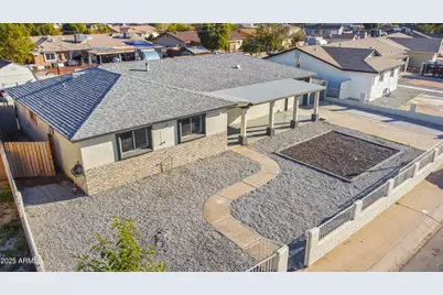 5827 W Rosewood Lane, Phoenix, AZ 85031 - Photo 25