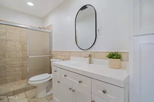 5827 W Rosewood Ln, Phoenix, AZ 85031 - Photo 13