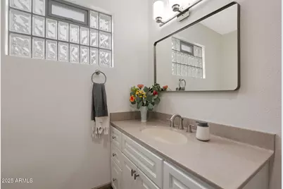 2226 E Fairmount Avenue, Phoenix, AZ 85016 - Photo 41