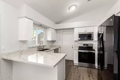 1810 W Mission Drive, Chandler, AZ 85224 - Photo 9