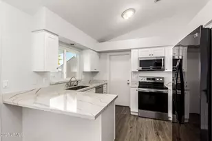 1810 W Mission Dr, Chandler, AZ 85224 - Photo 9