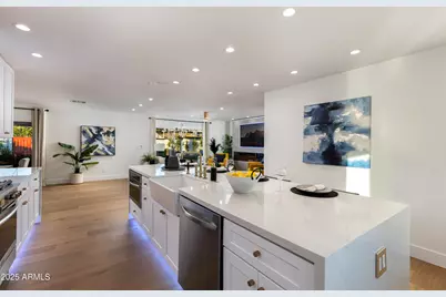 7424 E Cambridge Avenue, Scottsdale, AZ 85257 - Photo 13