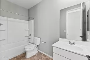 613 E Elm Ln, Avondale, AZ 85323 - Photo 9