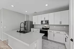 613 E Elm Ln, Avondale, AZ 85323 - Photo 17