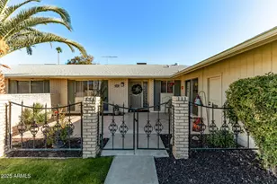 10630 W Tropicana Cir, Sun City, AZ 85351 - Photo 3