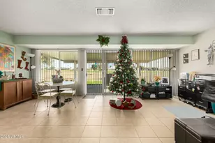 10630 W Tropicana Cir, Sun City, AZ 85351 - Photo 15