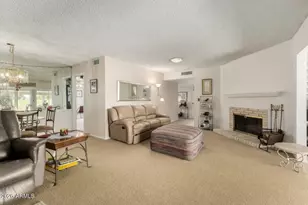 10630 W Tropicana Cir, Sun City, AZ 85351 - Photo 9