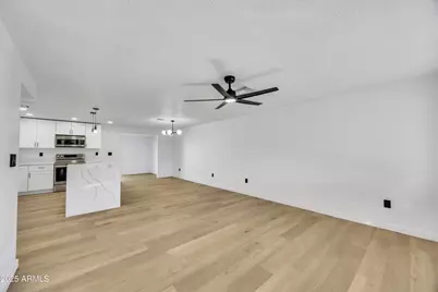 1831 N 74th Lane, Phoenix, AZ 85035 - Photo 11