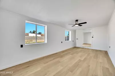 1831 N 74th Lane, Phoenix, AZ 85035 - Photo 21
