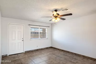 964 W Hackamore Street, Mesa, AZ 85201 - Photo 5