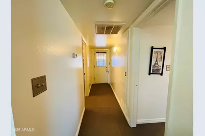 10343 W Peoria Avenue, Sun City, AZ 85351 - Photo 9