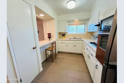 10343 W Peoria Avenue, Sun City, AZ 85351 - Photo 7