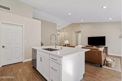 940 N Kenwood Lane, Chandler, AZ 85226 - Photo 9