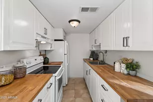 1113 N 84th Pl, Scottsdale, AZ 85257 - Photo 9