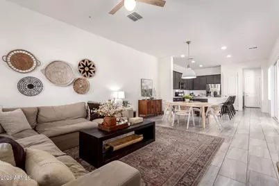 21037 W Sunrise Lane, Buckeye, AZ 85396 - Photo 7