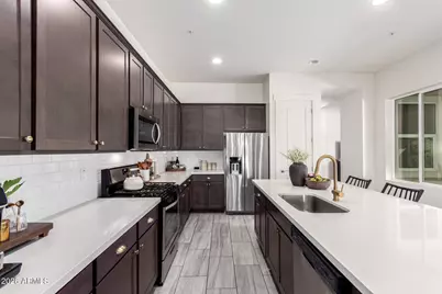 21037 W Sunrise Lane, Buckeye, AZ 85396 - Photo 3