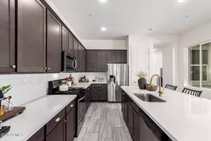 21037 W Sunrise Ln, Buckeye, AZ 85396 - Photo 3