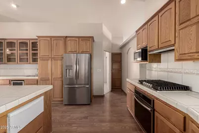 610 N Saddleback Trail, Wickenburg, AZ 85390 - Photo 17