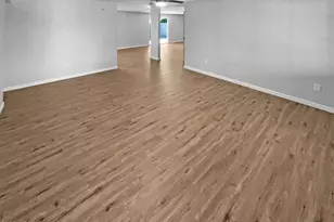 2223 N 62nd Ln, Phoenix, AZ 85035 - Photo 9