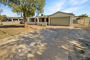 2223 N 62nd Ln, Phoenix, AZ 85035 - Photo 1