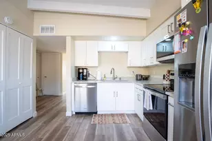 4750 N 14th St, Phoenix, AZ 85014 - Photo 9